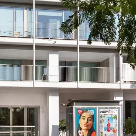 Amazing Central Studio With Balcony & Gym 2 Apartment Lisbon
